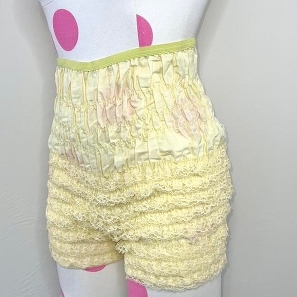 Vintage 70s Bloomers - Picture 2 of 4